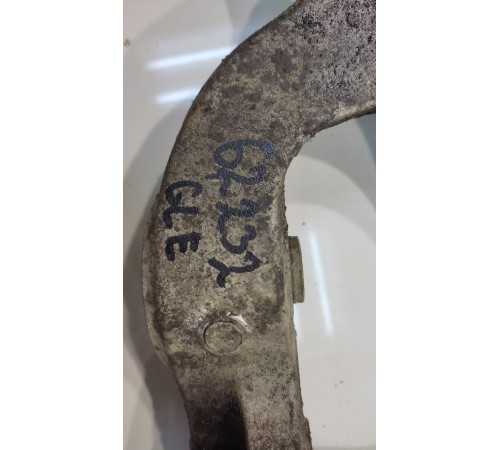 Рычаги подвески (левый)