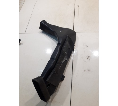 Воздуховод (левый)