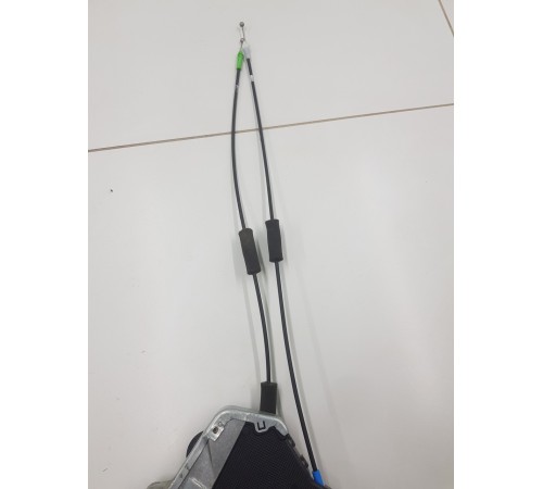 Замок двери передний правый