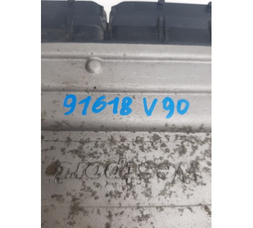 Блок управления двигателем