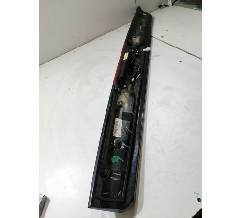 Спойлер крышки багажника