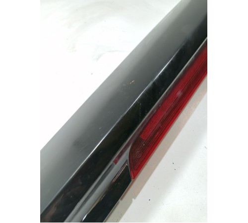 Спойлер крышки багажника