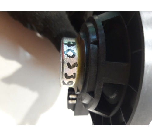 Динамик двери (передний, правый)