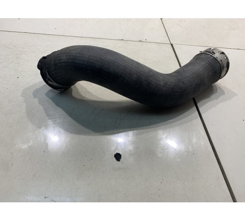 Патрубок интеркулера