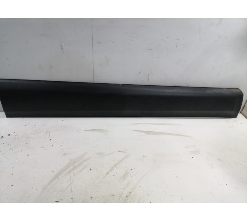 Молдинг двери передний левый, накладка