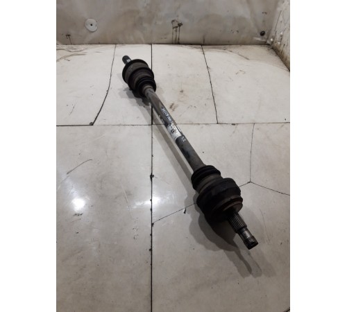 Привод(полуось) задний правый