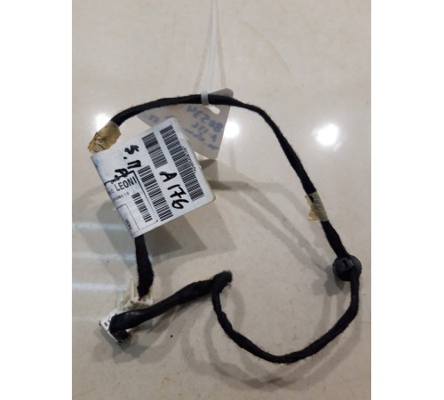 Электропроводка обшивки двери(задняя правая)