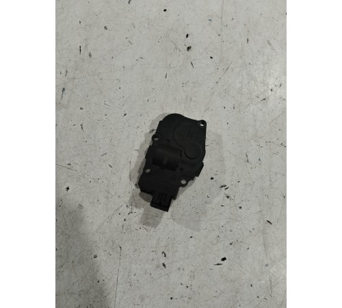 Моторчик привода заслонок отопителя