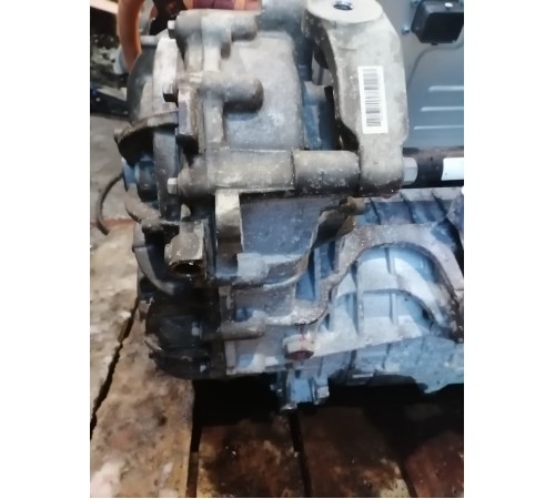 Передний электродвигатель