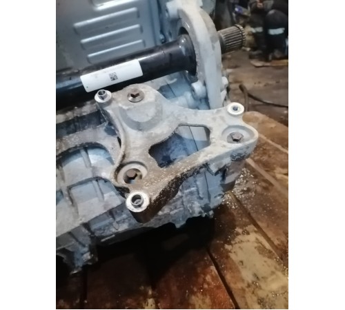 Передний электродвигатель