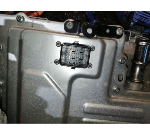 Передний электродвигатель