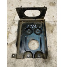 Крепление аккумулятора