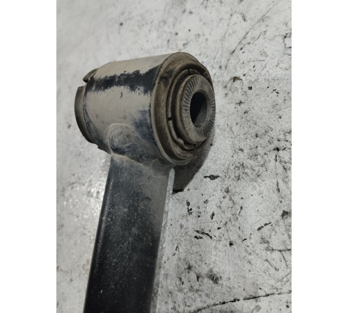 Рычаг подвески задний левый