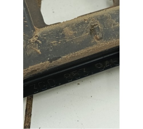 Кронштейн порога правый