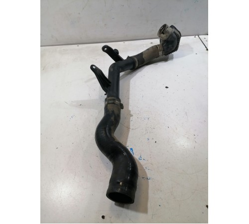 Патрубок интеркулера