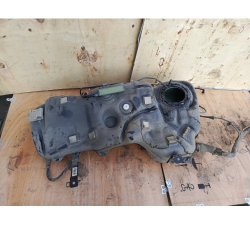 Бак топливный