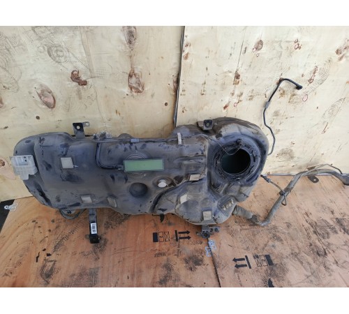 Бак топливный