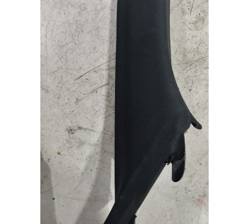 Обшивка стойки передняя правая