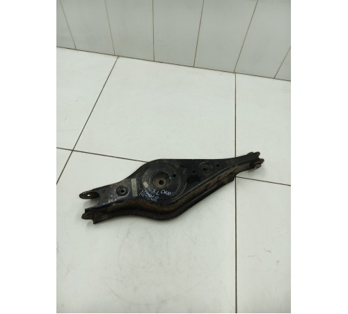 Рычаг подвески задний левый под пружины