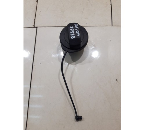 Крышка топливного бака