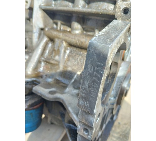 Двигатель в сборе