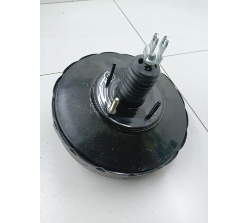 Вакуумный усилитель тормозов