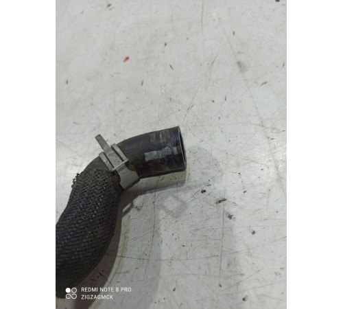 Патрубок вентиляции картерных газов