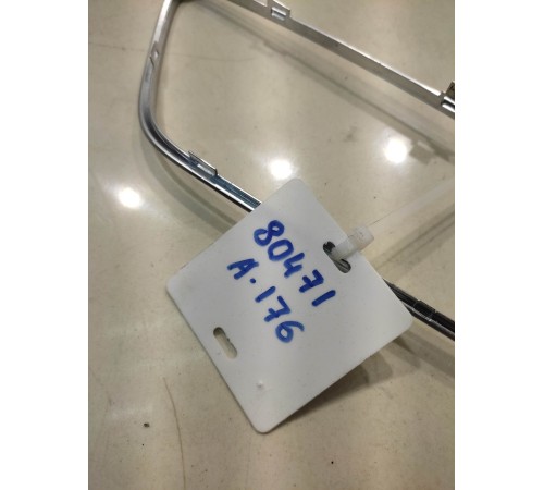 Накладка обшивки двери декоративная(передняя левая)