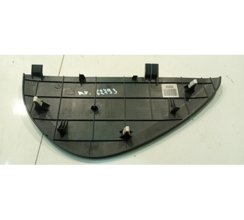 Боковая накладка торпеды (левая)