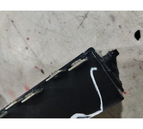 Регулятор напряжения (электронный блок управления)