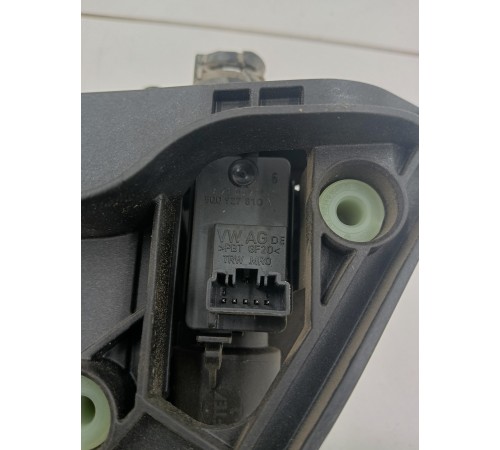 Педаль сцепления