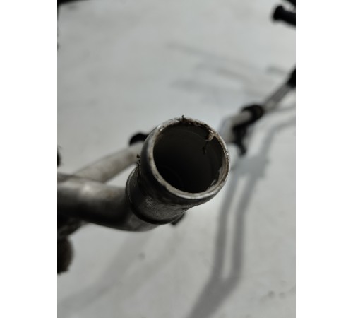 Патрубки системы охлаждения (металлические)