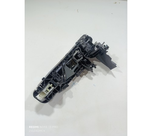 Ручка двери передняя правая внешняя