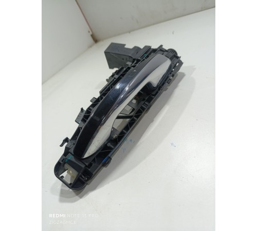 Ручка двери передняя правая внешняя