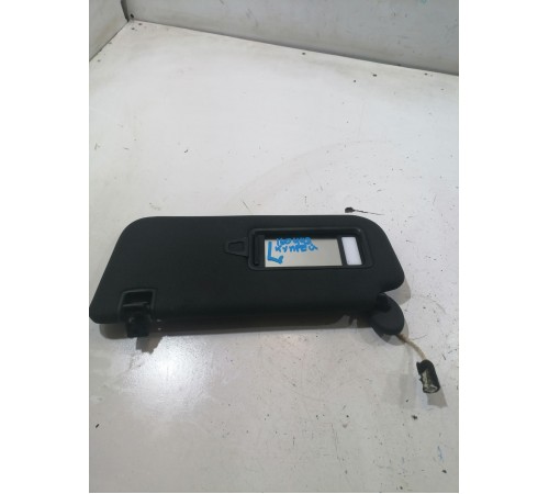 Козырек солнцезащитный левый