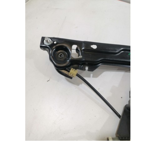 Стеклоподъёмник задний левый