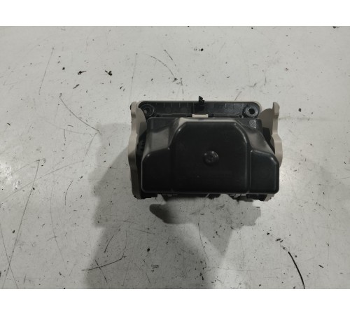 Бардачок вещевой ящик