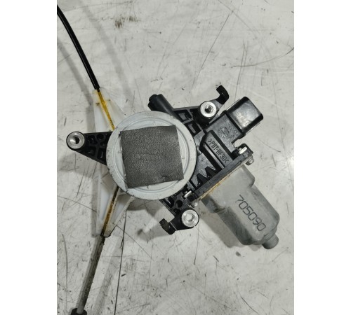 Стеклоподъемник (передний правый)