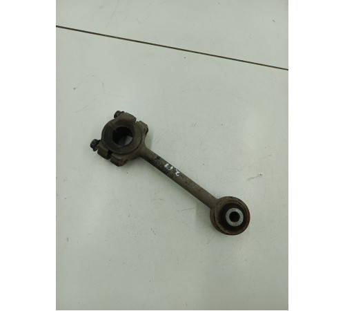 Рычаг задний правый