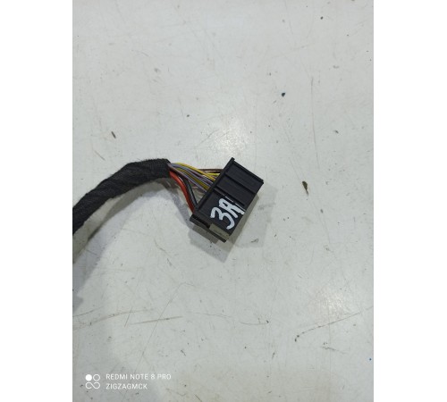 Электропроводка двери (задняя, правая)