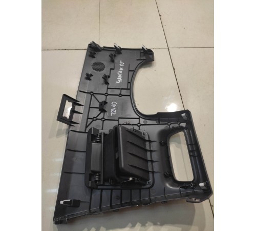 накладка торпеды (левая нижняя)