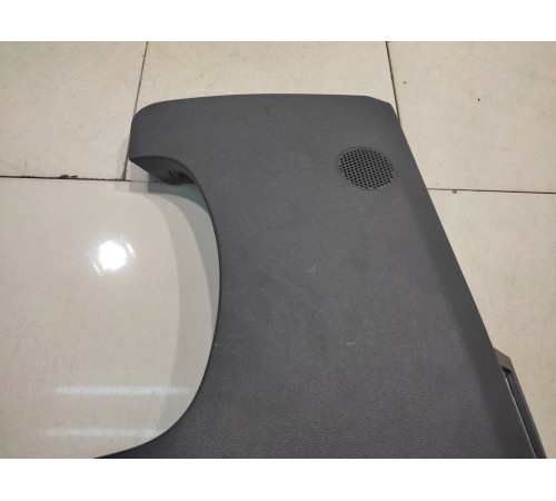 накладка торпеды (левая нижняя)