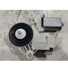 Моторчик стеклоподъемника (задний правый)