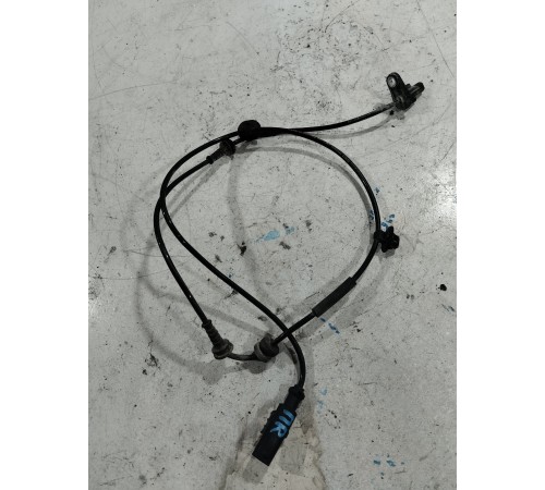 Датчик ABS передний правый