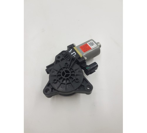 Моторчик стеклоподъемника задний правый