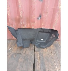 Обшивка багажника левая