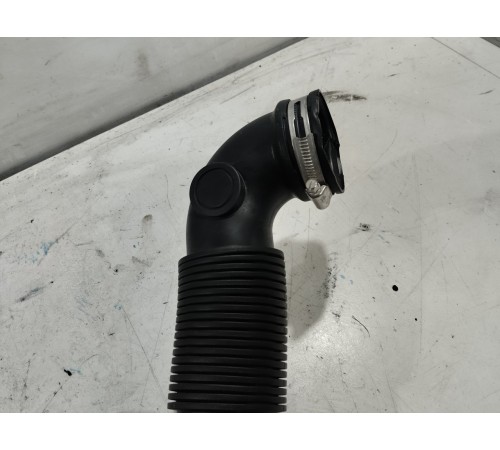 Патрубок воздушного фильтра