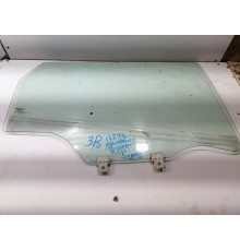 Стекло двери заднее правое