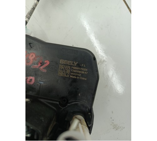 Замок двери передний левый