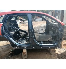 Порог правый с центральной стойкой